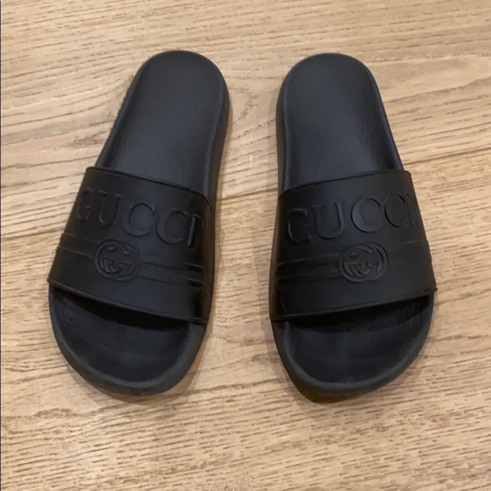 gucci slides